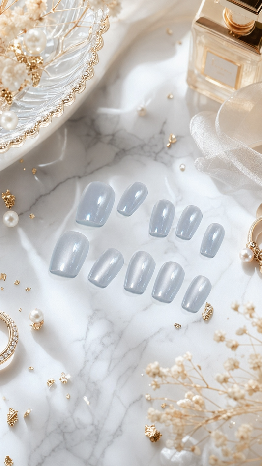 Aurora White Press-On Nails Set | 30pcs – Slay Nails Gift Set