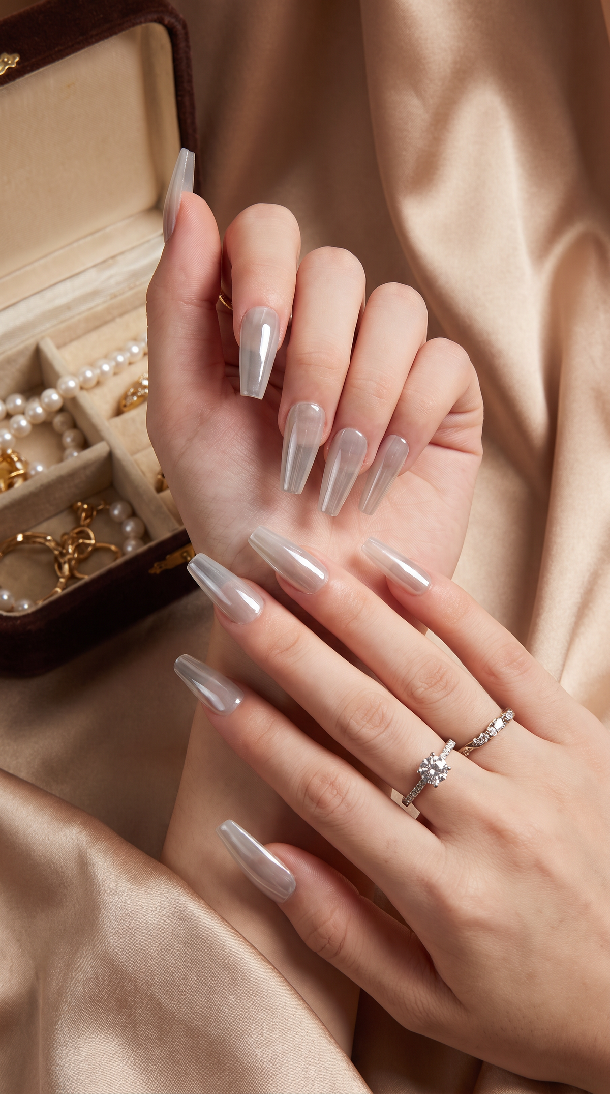 Aurora White Long Press-On Nails Gift Set with Heart Bracelet| 30pcs Reusable Handmade Nail Set