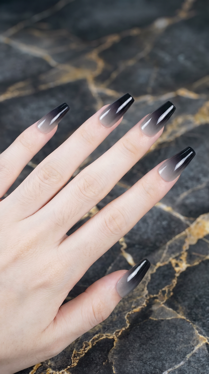 Gemini II Press-On Nails Gift Set with Gemini Nacklace | 30pcs Reusable Gray & White Gradient Nail Set